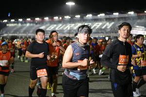 BIB: 22036, 2277, 27665
                            <button type="button" onclick="openModal(10877918)" class="btn btn-primary btn-sm float-right btn-popup" data-toggle="modal" data-target=".modal-high-quality">
                        <i class="fas fa-shopping-cart"></i> Add to Cart
                    </button>
                                            <button type="button" onclick="isThisMe(10877918, true)" class="btn btn-success btn-sm float-right btn-popup btn-isme hidden" data-toggle="tooltip" data-placement="bottom" title="นี่คือรูปของคุณใช่ไหม คลิกที่นี่เพื่อเอาเข้าอัลบั้ม">
                        <i class="fas fa-plus"></i> Add to album
                    </button>
                    <button type="button" onclick="isThisMe(10877918, false)" class="btn btn-warning btn-sm float-right btn-popup btn-isnotme hidden">
                        <i class="fas fa-ban"></i> Remove from album
                    </button>